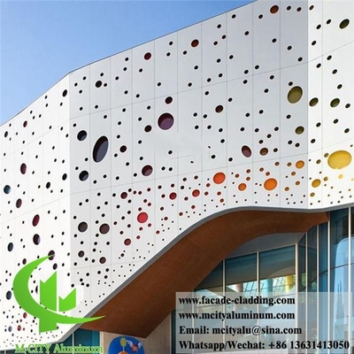Arquitectura de revestimiento metálico fachadas de lámina perforada de aluminio para la decoración exterior de edificios