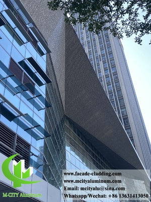 Pared metálica exterior perforada revestimiento de fachadas paneles de aluminio color gris metálico