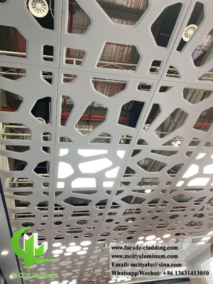 Decoración de techos de aluminio con láminas de metal perforadas