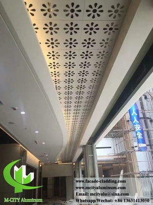 Decoración de techos de aluminio con láminas de metal perforadas