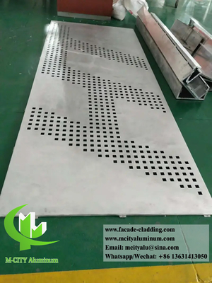 Panel de pared de metal perforado para el techo o fachadas revestimiento de decoración color de las astillas