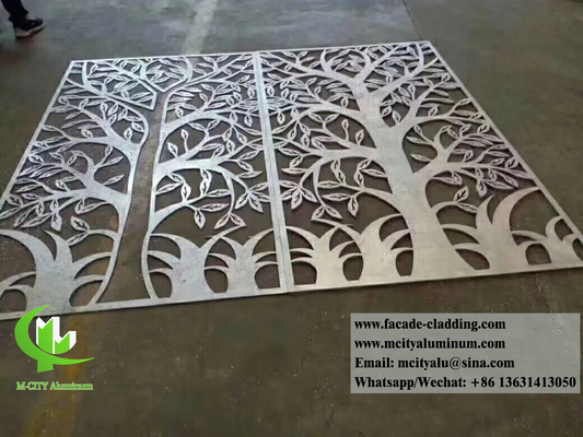 Panel de pared metálico cortado por láser
