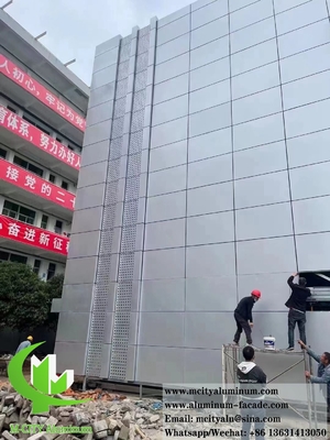 Arquitectura paneles de pared metálicos de chapa de aluminio sólido sistema de fachada revestida de decoración