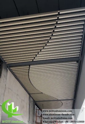 Panel de aluminio 3D para techos metálicos con patrones de perforación Decoración interior de techos