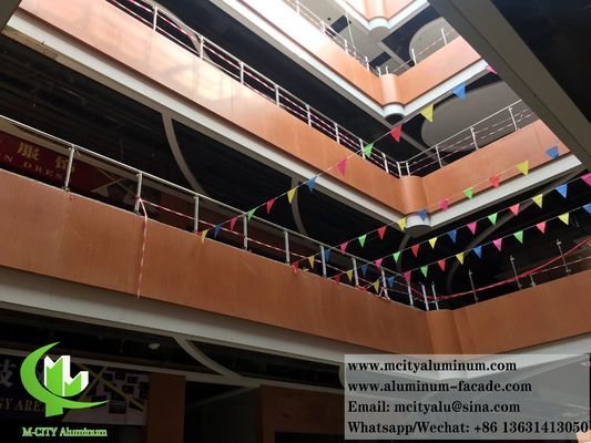 Buen precio Panel de revestimiento de aluminio perforado recubierto en polvo con tamaños personalizables para decoración de fachadas en línea