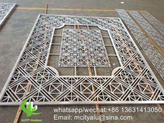 Buen precio Panel de pantalla de aluminio de 10 mm de espesor con acabado con recubrimiento en polvo en colores RAL personalizados para fachada decorativa cortada con láser en línea