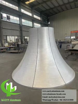 Buen precio Panel de revestimiento de aluminio hiperbólico doble curvo personalizado con acabado con recubrimiento en polvo en línea