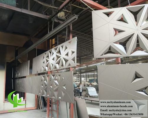 Buen precio Suministro directo de fábrica de revestimiento de aluminio perforado en línea