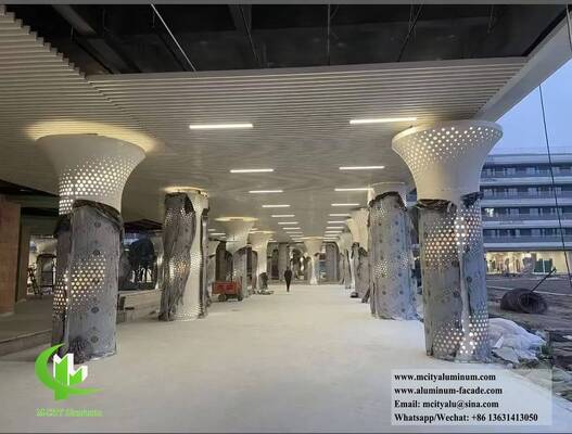 Buen precio Columnas de aluminio doblemente curvadas para diseños arquitectónicos impresionantes en línea