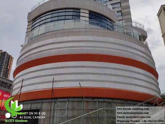 Buen precio Panel de aluminio perforado con pintura PVDF personalizable de 1200x2000 mm para revestimiento de fachadas y muros cortina en línea