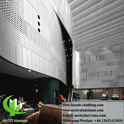 Buen precio Panel de fachada de aluminio perforado con recubrimiento en polvo y patrón redondo personalizable para revestimiento de paredes en tamaño de 1000x2000 mm en línea